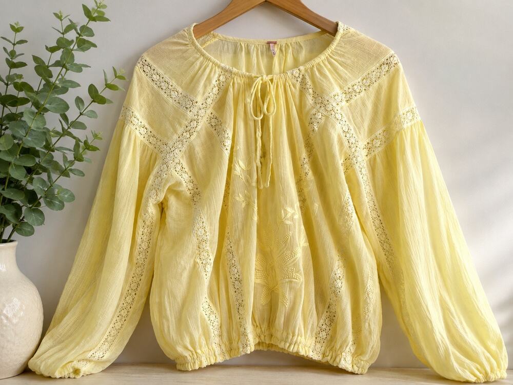 Free People Maria Maria Blouse M Yellow Lace Embroidered Boho Peasant Top
